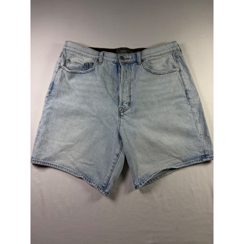 Torrid Denim Shorts Light Wash High Rise Stretch Curvy Fit Boho Relaxed Women 12